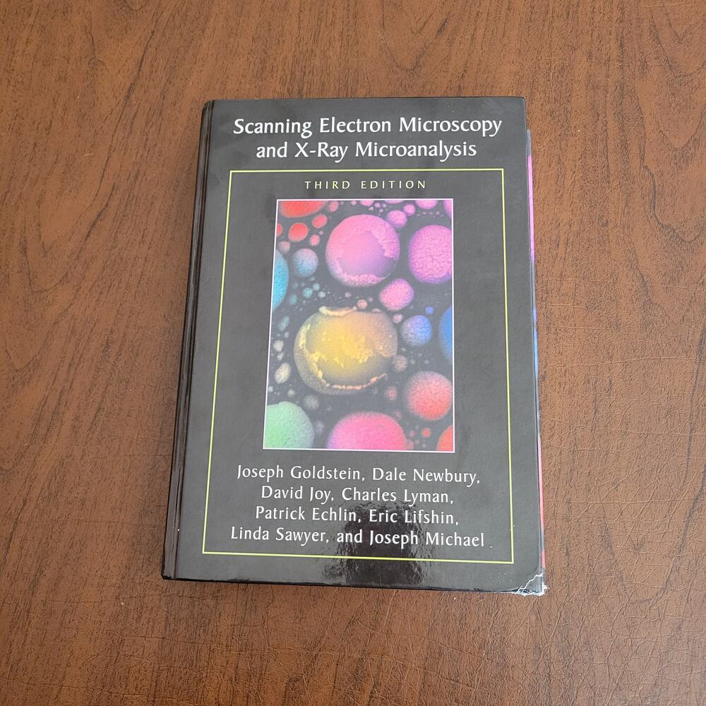 Scanning Electron Microscopy and X-ray Microanalysis: Third Edition Hardcover